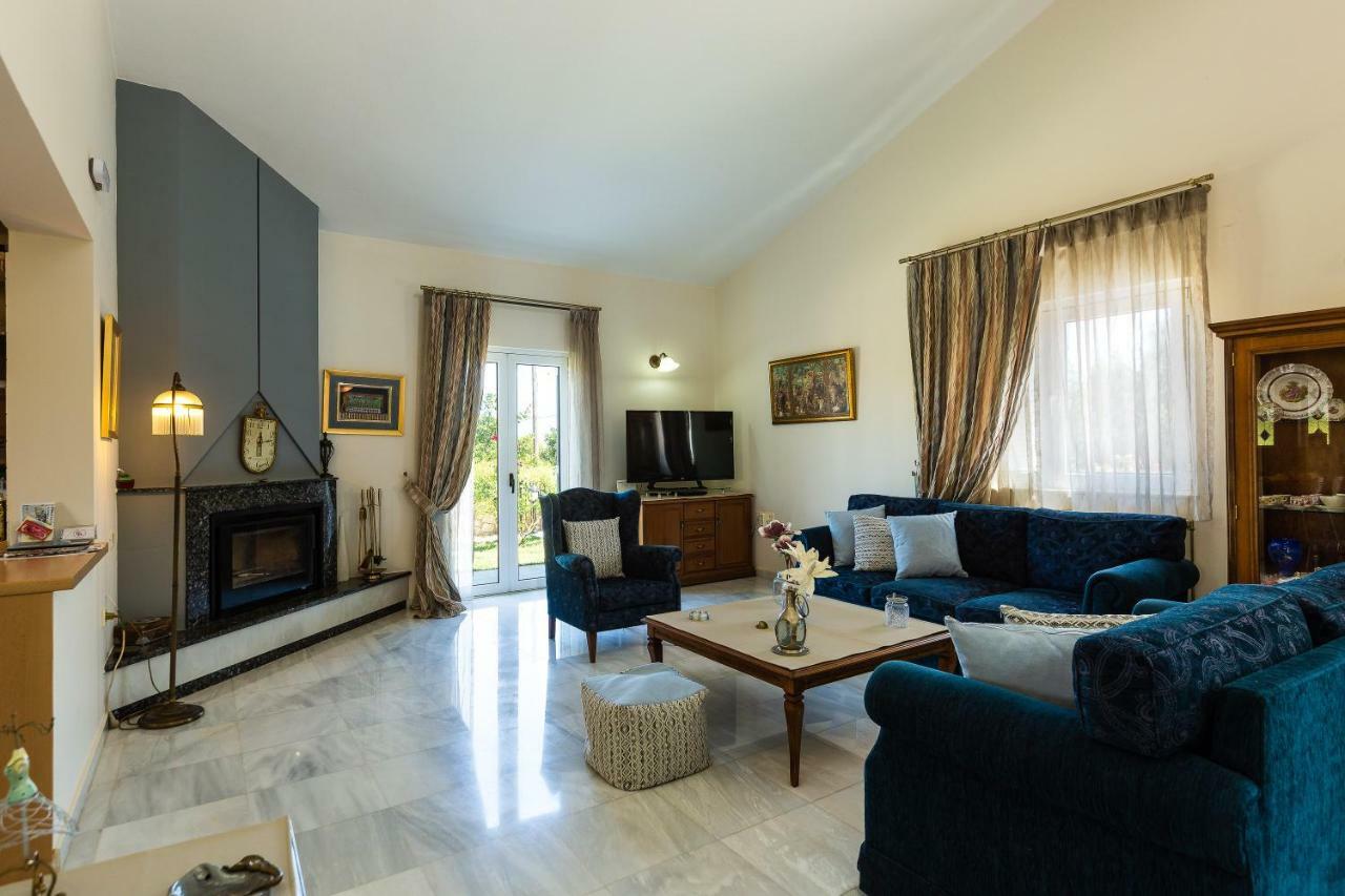 Agia Paraskevi  Carpe Diem-Luxury Villa With Private Pool מראה חיצוני תמונה